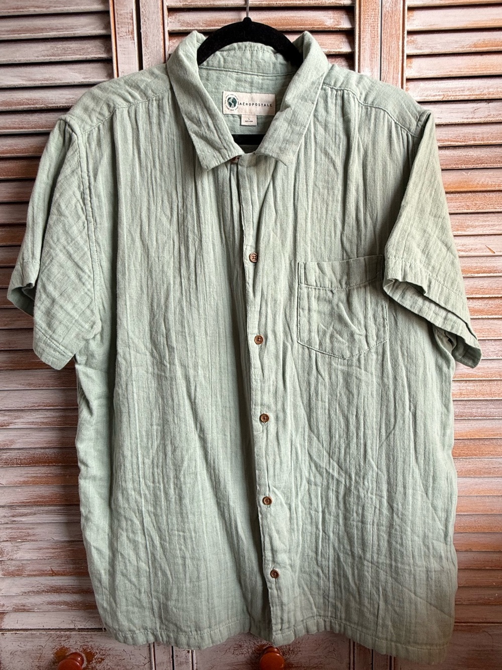 Aeropostale Sage Green Short-Sleeve Button-Down Shirt